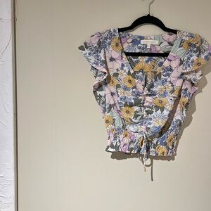 Monteau LA Flirty Floral Print Crop Top with Flutter Sleeves -Size XS in Pastels